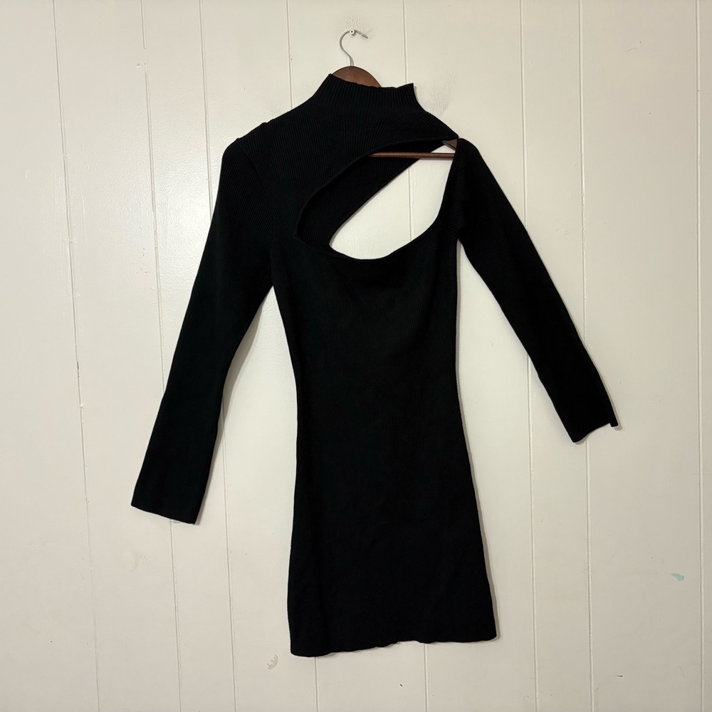Pretty Lavish Lillian Cut Out Mini Knit Dress Black Sz L Chic Modern Statement - Picture 6 of 10